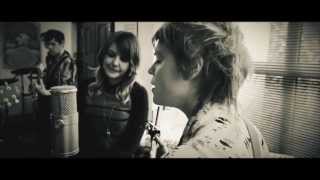 River of Paper - Wallis Bird (Live at Kinine)