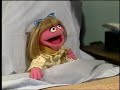 Classic Sesame Street - Prairie Dawn's Sad Story