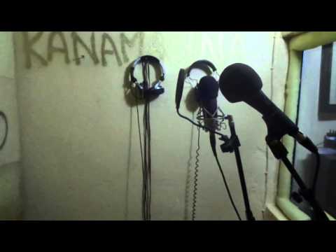 AKANEL INTERVIEW AU STUDIO KANAMACINA CHEZ DJ KOLO