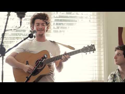 Pine Street Sessions - Castlecomer - 'Seeing Her Tonight'