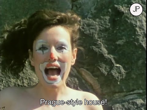 Hipodrom - Prague-style house | Pražský Haus | Czechoslovakia, 1989 (english subtitles)