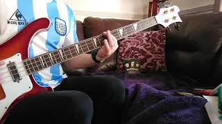 Saltcoats man plays "Shake The World" by Motörhead Bass cover #motorhead #heavymetal #basscover