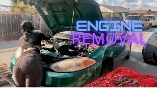 Engine Removal: Mercury Cougar 2002 V6 (pt.1)