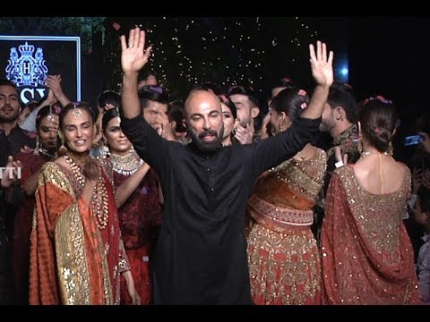 download lagu mp3 mp4 Hsy Designer Suits, download lagu Hsy Designer Suits gratis, unduh video klip Hsy Designer Suits