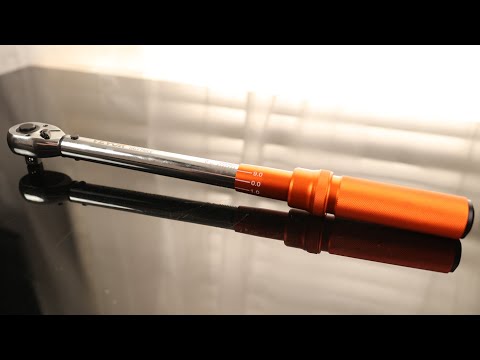 VEVOR Torque Wrench, 10-150ft.lb/14-204n.m 1/2-inch Drive Click Torque Wrench, Dual-Direction