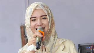 Download lagu Saat biduannya kalah 'Bagus & Cantik' sama penyumbang lagu di pernikahan mp3