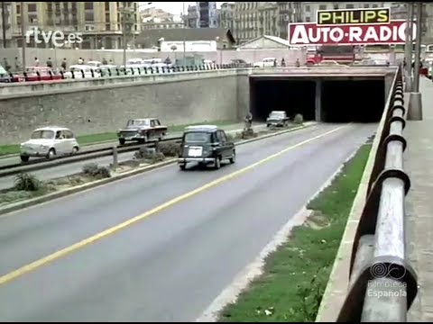 TRÁNSITO EN LAS CALLES DE VALENCIA  AÑOS 1967 y 1969. Filmoteca Española.