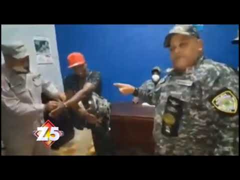 Perro visita cuartel donde su dueño estaba preso