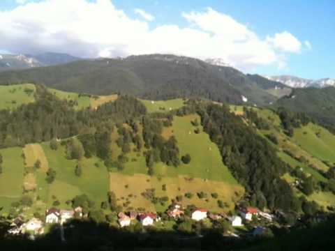 Bran - Pensiunea Mama Cozonacilor, Valea Simonului.MOV