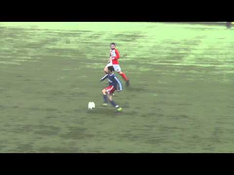 14 feb 2016 UVV 1 - VV De Dreef 1 com 5-7 Jonas gevloerd: penalty