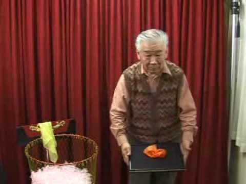 Flowers appear on an empty tray in a FLASH!