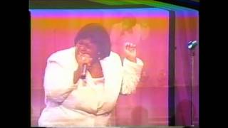 Kim Burrell (Keep Holding On)