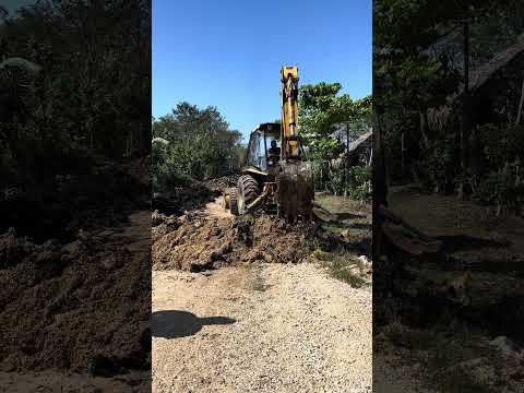 Avance proyecto ampliación sistema agua potable cooperativa nuevo horizonte santa Ana peten