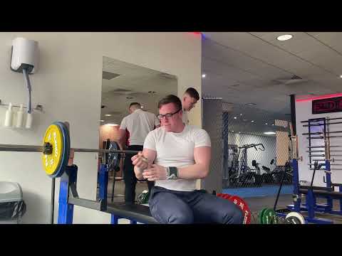 130kg bench press triple - Road to 160kg bench