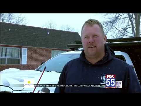 Fort Wayne residents manage heavy, wet snow conditions