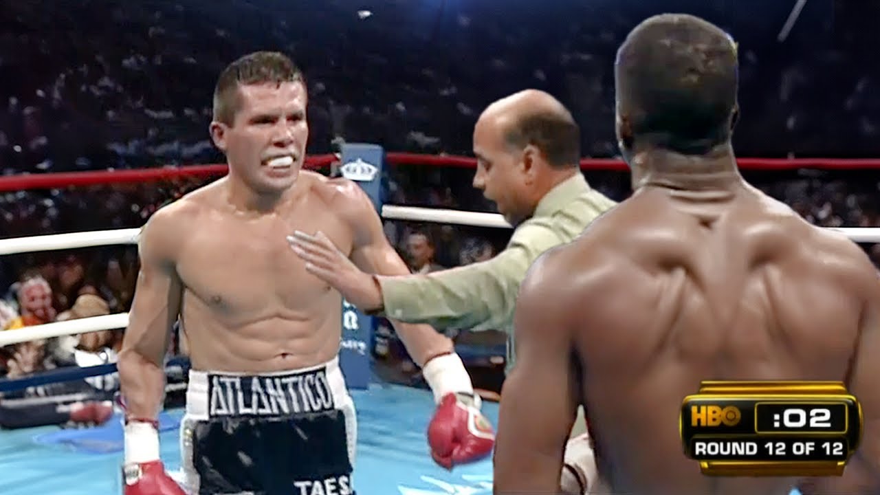 When Humiliated Julio Cesar Chavez Had 2 Seconds Left