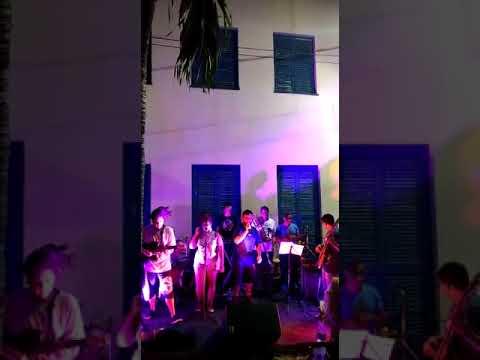 Lady Aço video