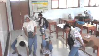 preview picture of video 'harlem shake anak sma 1 juntinyuat'