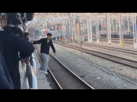 히히덕 거리며 가오잡기 + 민폐끼치기 완전콤보