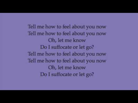 Paramore - Tell Me How lyrics