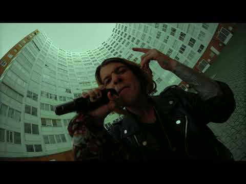 M.Ferrero - TIBURONES (Videoclip oficial)