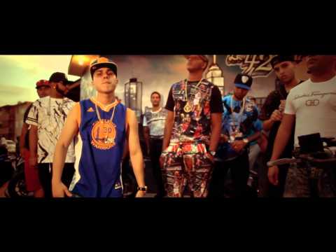 Aca La Melodia Ft. Benny Benni, Darkiel & Gaby Guezz - En Mi Caserio (Official Video)