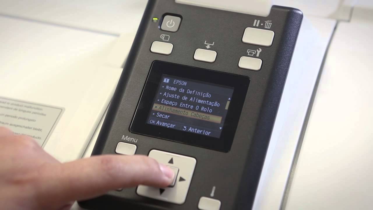 Como personalizar a mídia no painel da impressora Epson F7070