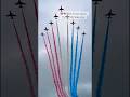 9 jets roared overhead, painting the sky red, white, and blue 🇬🇧🇺🇸 Honor Trump’s UK State Visit