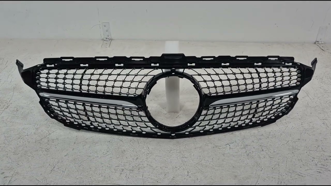 Mercedes C-class W205 2014-2021 гг. Передняя решётка Diamond Black (для Avantgarde/AMG-Line/C43 AMG) 2014-2021, без камеры Видео 7