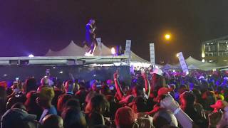 Vusi Nova - Ndikuthandile live @ Kwa Ace, Khayelitsha, Cape Town opholamedia 20181202