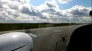 preview picture of video 'Flight practice on DA-42 twin star at the Ulyanovsk Aviation School'