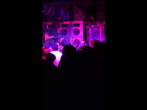 King Shiloh meets king earthquake