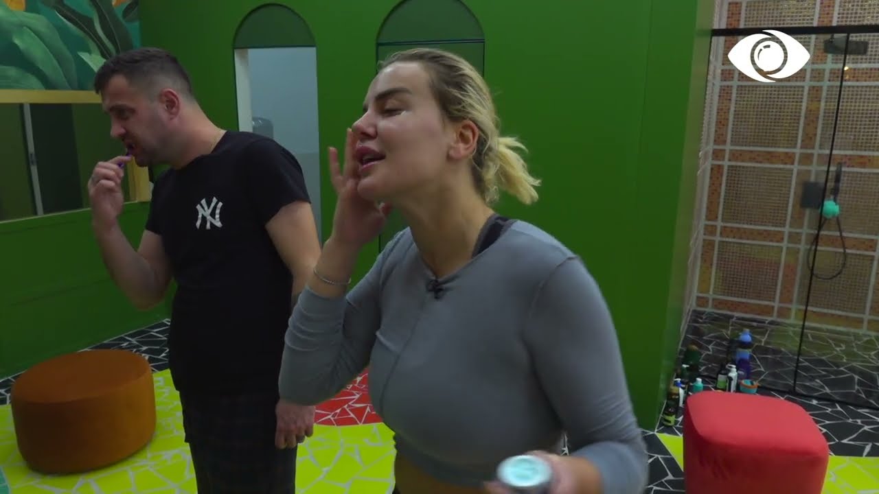 Merre pak me sportivitet, Kejvina - Luizit: Skam lidhje me pikturën