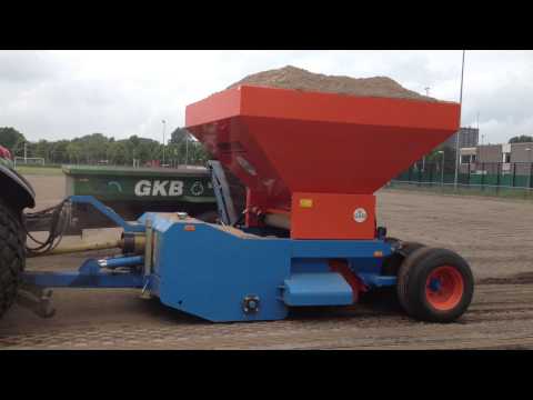 Drain-Master ideal for slit drainage in PowerGrass - ideale per microdreni 2/2