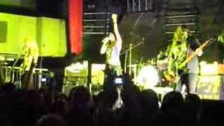 The Donnas - What Do I Have To Do