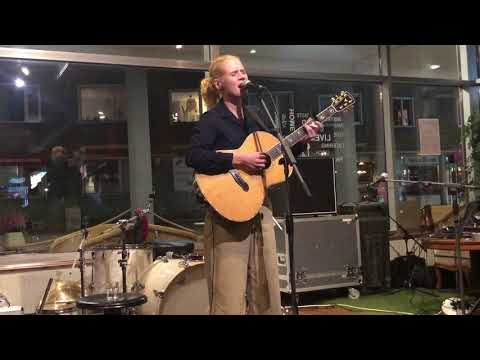 Spiders - Hildur Höglind, Live at Manifest On Tour