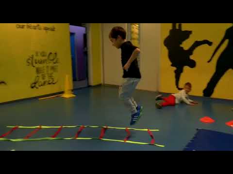 Plesni studio D’N’F (Ples i akrobatika)