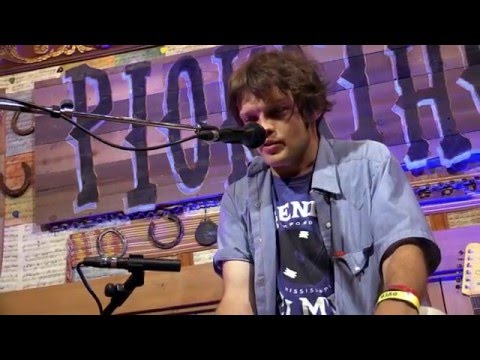 Lucky Barn (S02E06) - William Tyler - Missionary Ridge @Pickathon