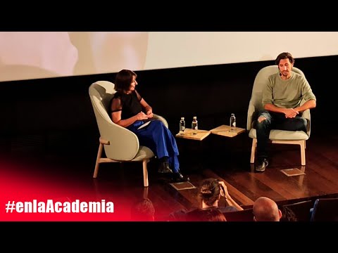 En lo márgenes, en la Academia