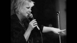 Carol Kidd - I Think It´s Gonna Rain Today