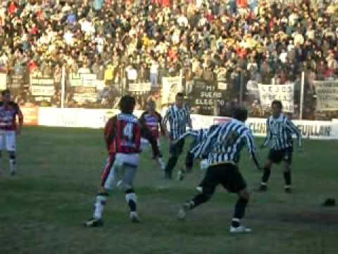 Cipolletti vs Patronato Gol anulado