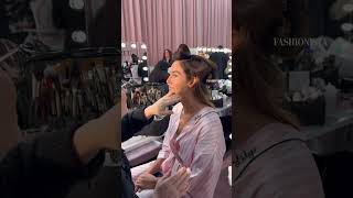 Download lagu Backstage at the 2025 Victoria’s Secret Fashion Show 💖 mp3