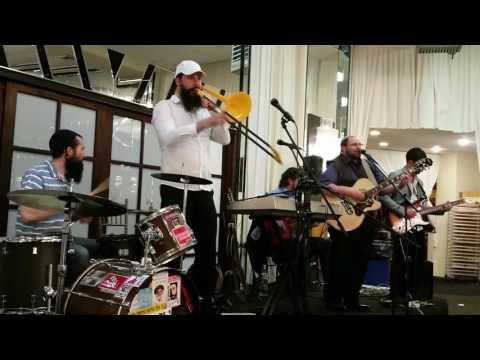 Kol Haolam Kulo/ Iron Lion Zion/ Hatikvah - White SHabbos LIVE - feat. Mr. SHabbos