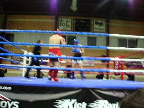 3º asalto Velada Viet-Boxing 24-3-2012