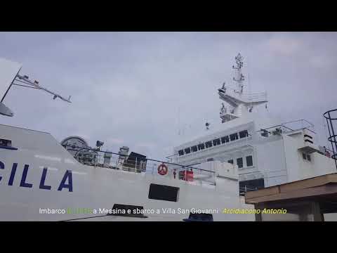 Imbarco e sbarco Intercity 1518 ( ex 728 ) Palermo/Siracusa - Roma Termini