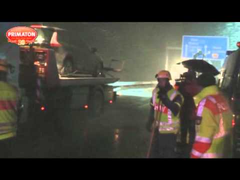 Unfall auf der Autobahn A 70 Ausfahrt Schweinfurt -Zentrum 30.12.2011