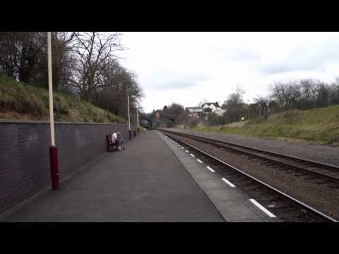 CLASS 101 AND 127 DMU'S DAPART LEICESTER AS A 4 CAR UNIT + 3 CAR UNIT