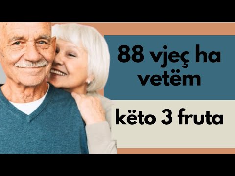Këto 3 FRUTA duhet t'i hani në mëngjes për të detoksifikuar VESHKAT dhe për të jetuar më gjatë