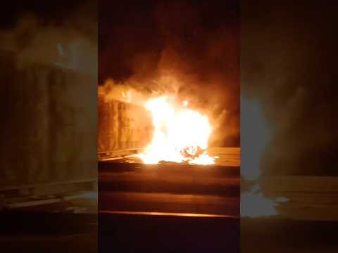 Interdição total na BR-116 em Miracatu — incêndio em veículo mobiliza equipes!