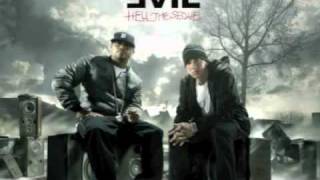 Royce Da 5'9 & Eminem - Above The Law